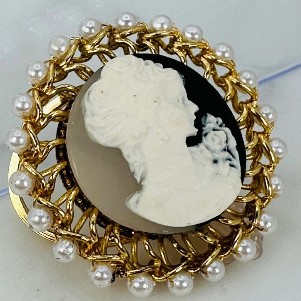 Vintage Faux Cameo Scarf Ring Slide Faux Pearl Romantic Victorian Bridgerton Big